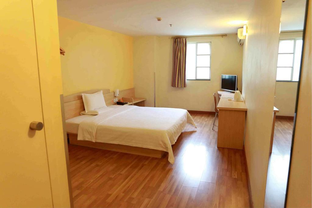7Days Inn Shanghai Songjiang District Room photo